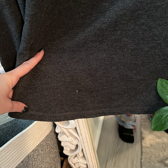 VS Angel Sport Pullover Hoodie - Picture 6 of 9